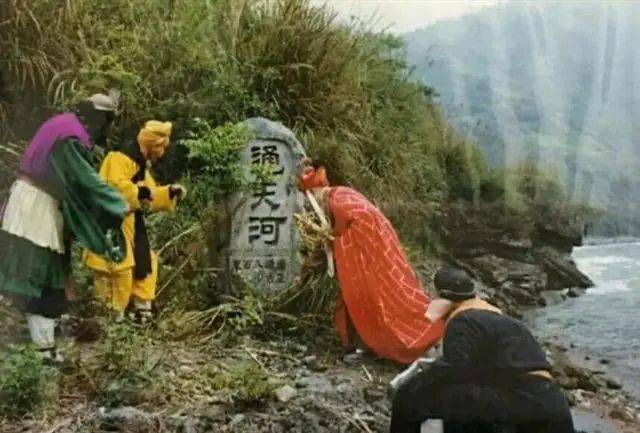 释厄西游丨魔弄寒风飘大雪，僧思拜佛履层冰