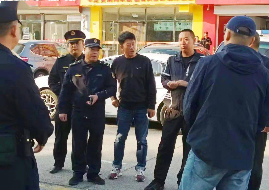 KAIYUN区园林绿化局联合开展野生鸟类交易等违法行为突击检查(图1)