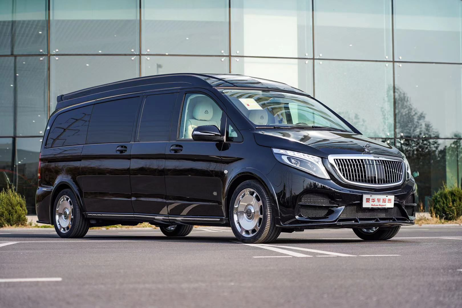 曾经200多万的奔驰加长礼宾车,现在跟埃尔法一个价?_手机搜狐网