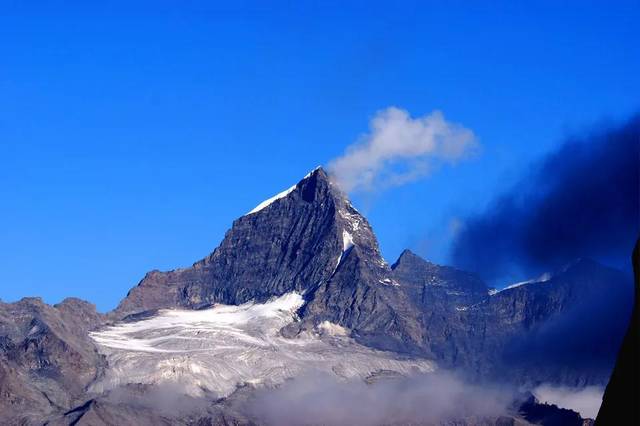 【方志四川人文地理】王怀林 ‖ 打开康巴之门(20):宝石珠串西环线