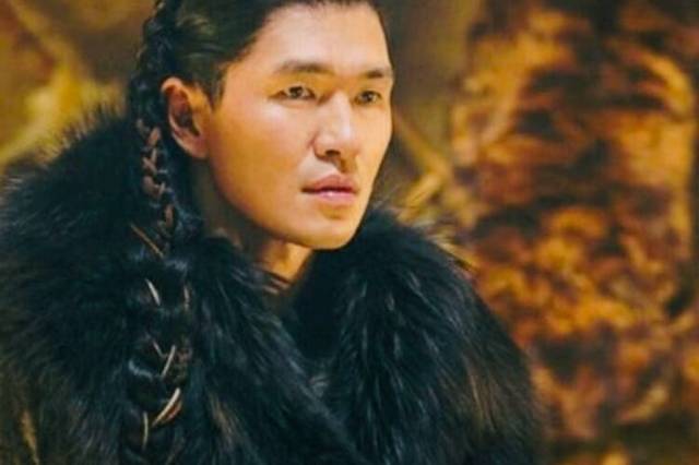 一书中,勒内·格鲁塞记述海都参加了由拔都和速不台牵头的蒙古西征