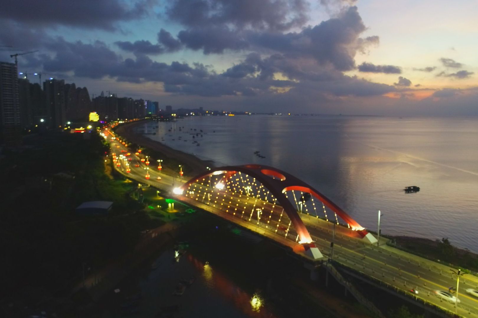 实拍广西北海市海城区高德大桥拍了一天做成这3分钟的视频美了