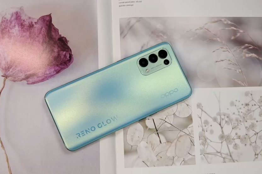 opporeno5全新配色恋恋青风体验初恋的感觉
