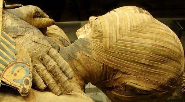 原创 世界上最早的木乃伊,距今已有五千年历史,在冰山上被发现