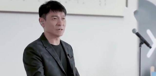 原创 刘德华主演的三部新电影即将上映,《香港地》预告首次曝光