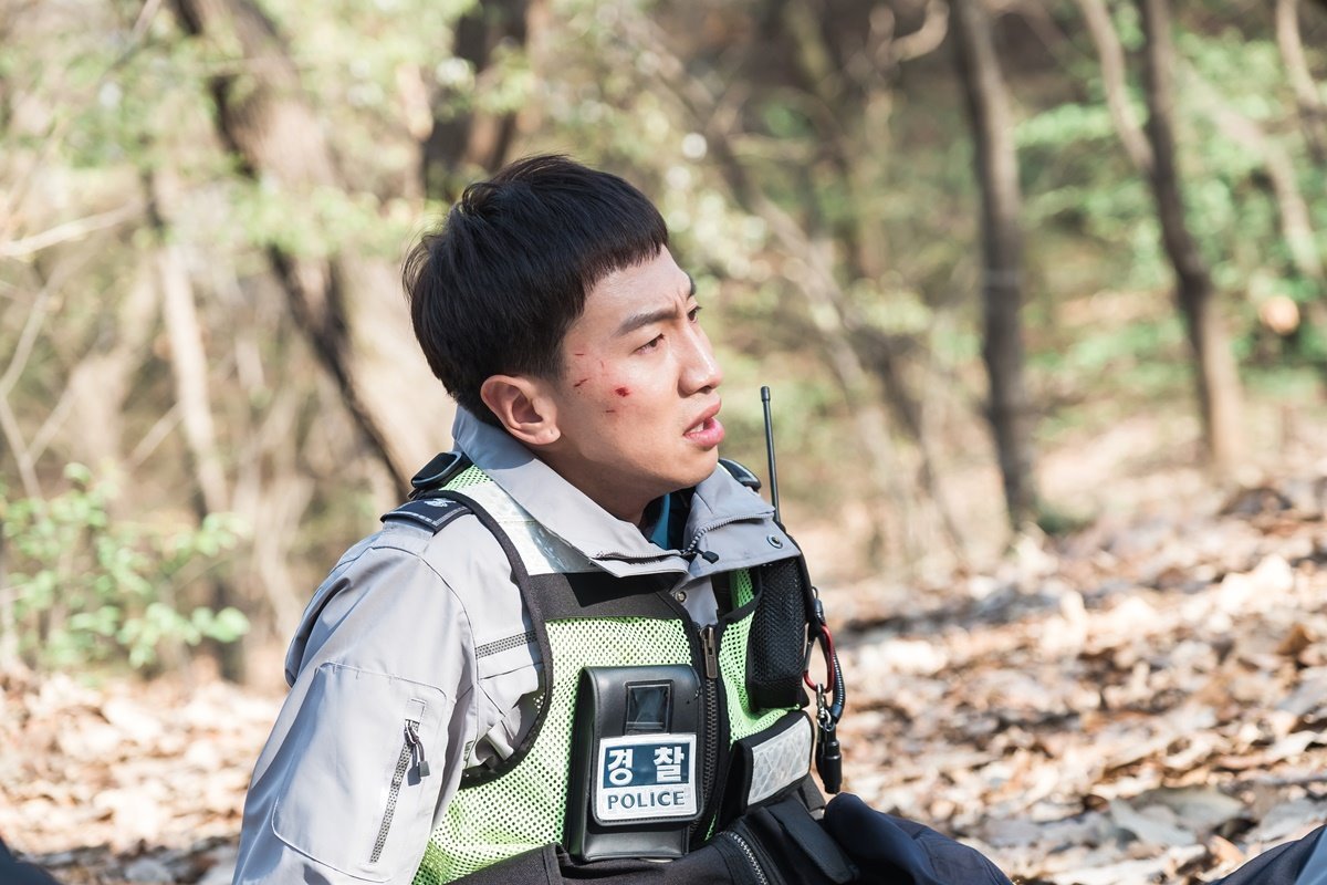 韩剧《live》从不曾放弃,也不奢求鼓励,但求别讥讽