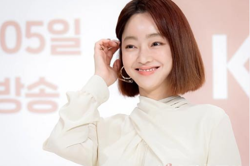 韩国女演员徐孝琳产女 去年年底与演员金守美儿子郑明浩结婚