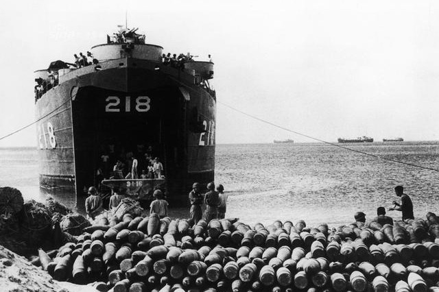 震惊世界的炮击金门459门火炮15分钟发射炮弹2万多发惊心动魄