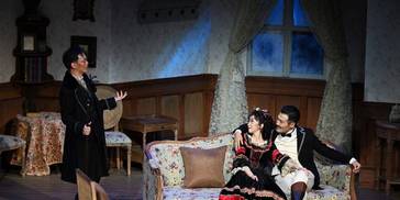 话剧《玩偶之家》再登国家大剧院，延续任鸣导演对现实的思考