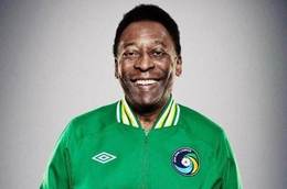 球王贝利发文报平安：我照常接受治疗