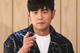 演唱会因超时被罚 周杰伦说歌迷开心就行