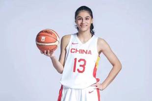 专访迪拉娜：在深圳打全明星很兴奋 女篮世界杯进决赛嗓子都喊哑了