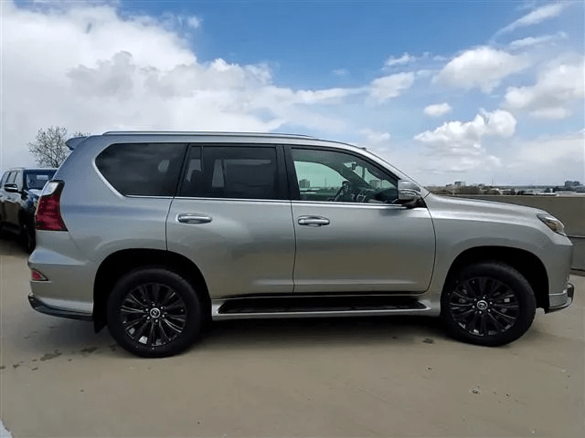 实拍海外版雷克萨斯gx搭载46v8发动机比普拉多霸气