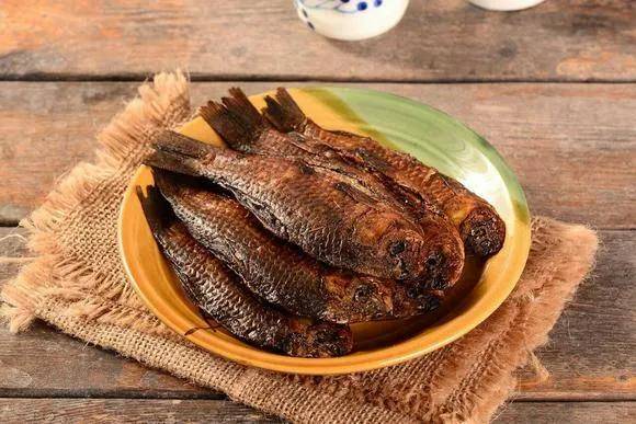 济宁美食故事梁山糟鱼地道的梁山味儿