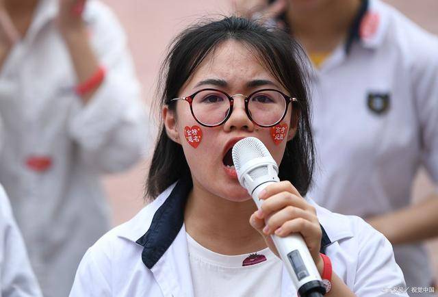 原创高考女生4大专业就业率高收入稳定毕业家长少操心