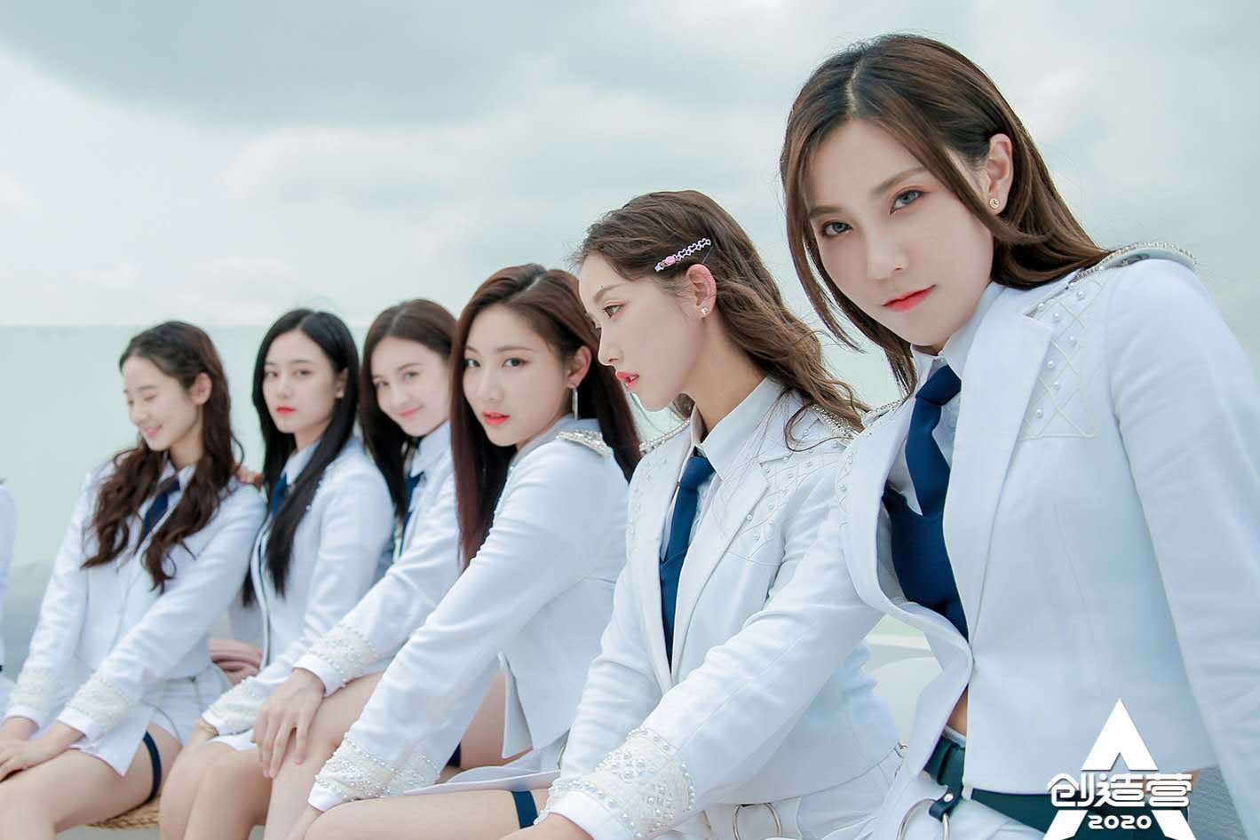 最近腾讯的《创造营2020》正在热播,林君怡以大幅度的