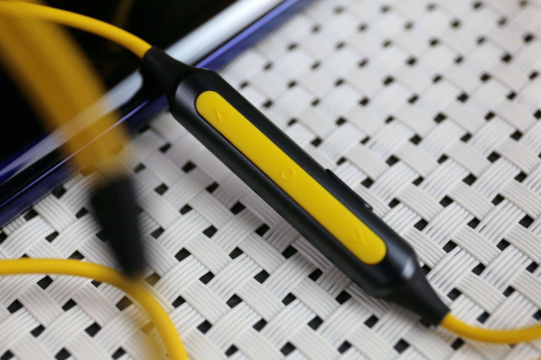 原创iqooneo3有游戏buff三剑客有你不知道的三件套