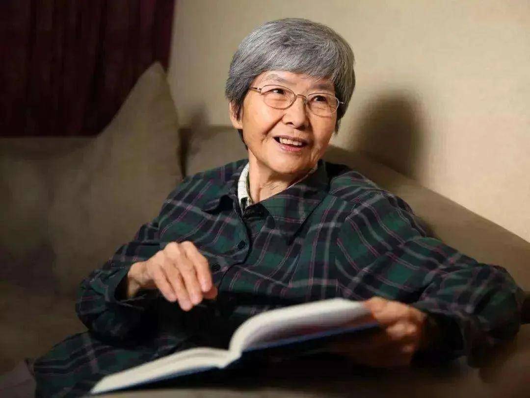 樊锦诗在黄沙漫天的敦煌谱写锦绣诗篇感动中国