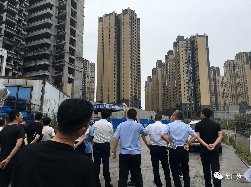 广安锦绣山河绝不烂尾政府已协调好缺口资金正全面复工建设