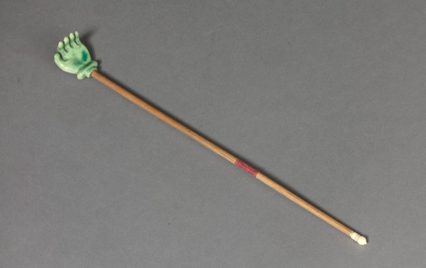 窗帘算什么,博物馆里还有痒痒挠,垃圾桶,牙签,镊子,挖耳勺