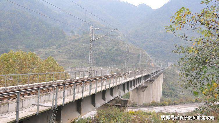 黔桂铁路扩能改造工程图片