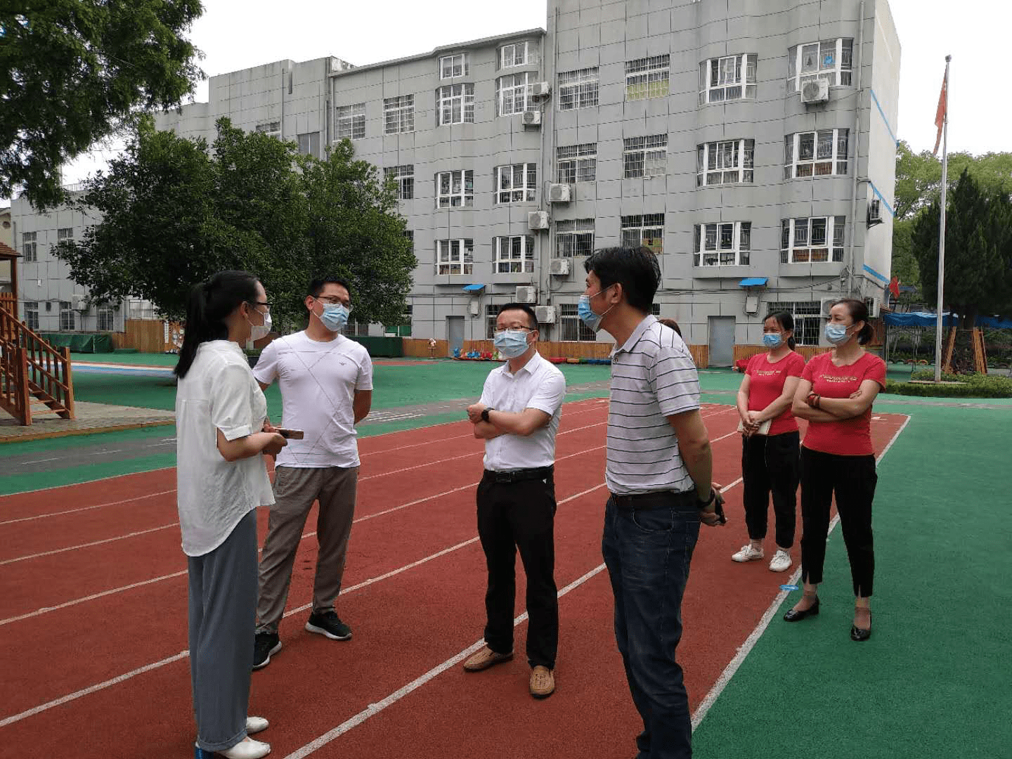 心系幼教,关爱幼儿  ——柴桑区政府副区长刘阳青到区中心幼儿园指导