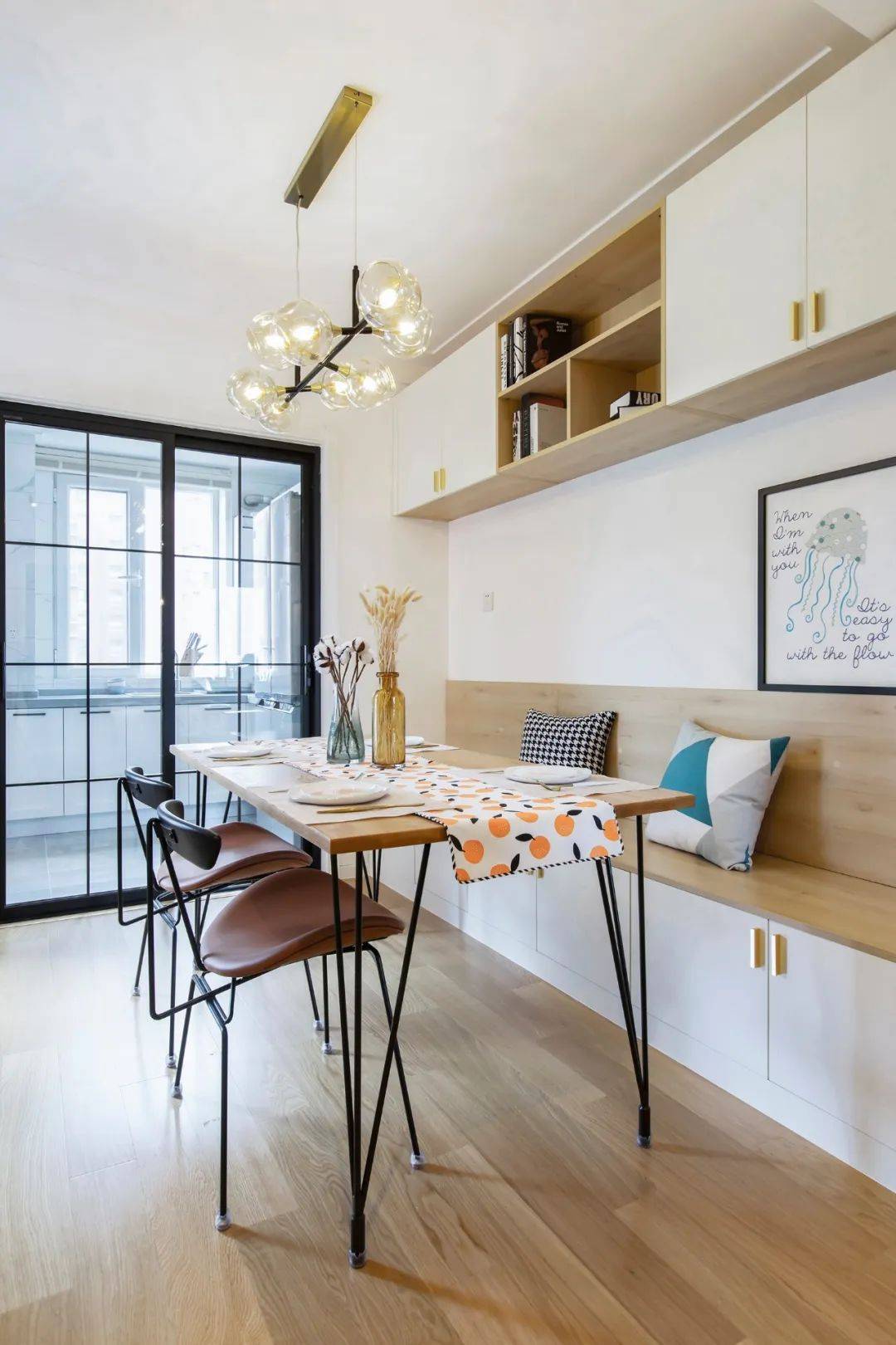 小户型装卡座才是正确选择,不仅能收纳,好看还省空间!