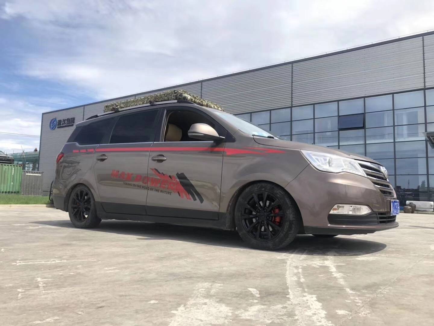 气囊减震器李洋分享北汽威旺改装气动避震提高底盘舒适高度