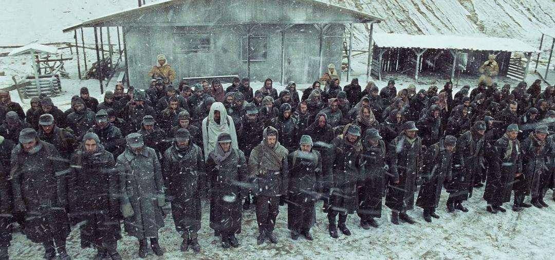 原创男子被关北极监狱为逃跑在雪地行走3年完成了场不可能的越狱