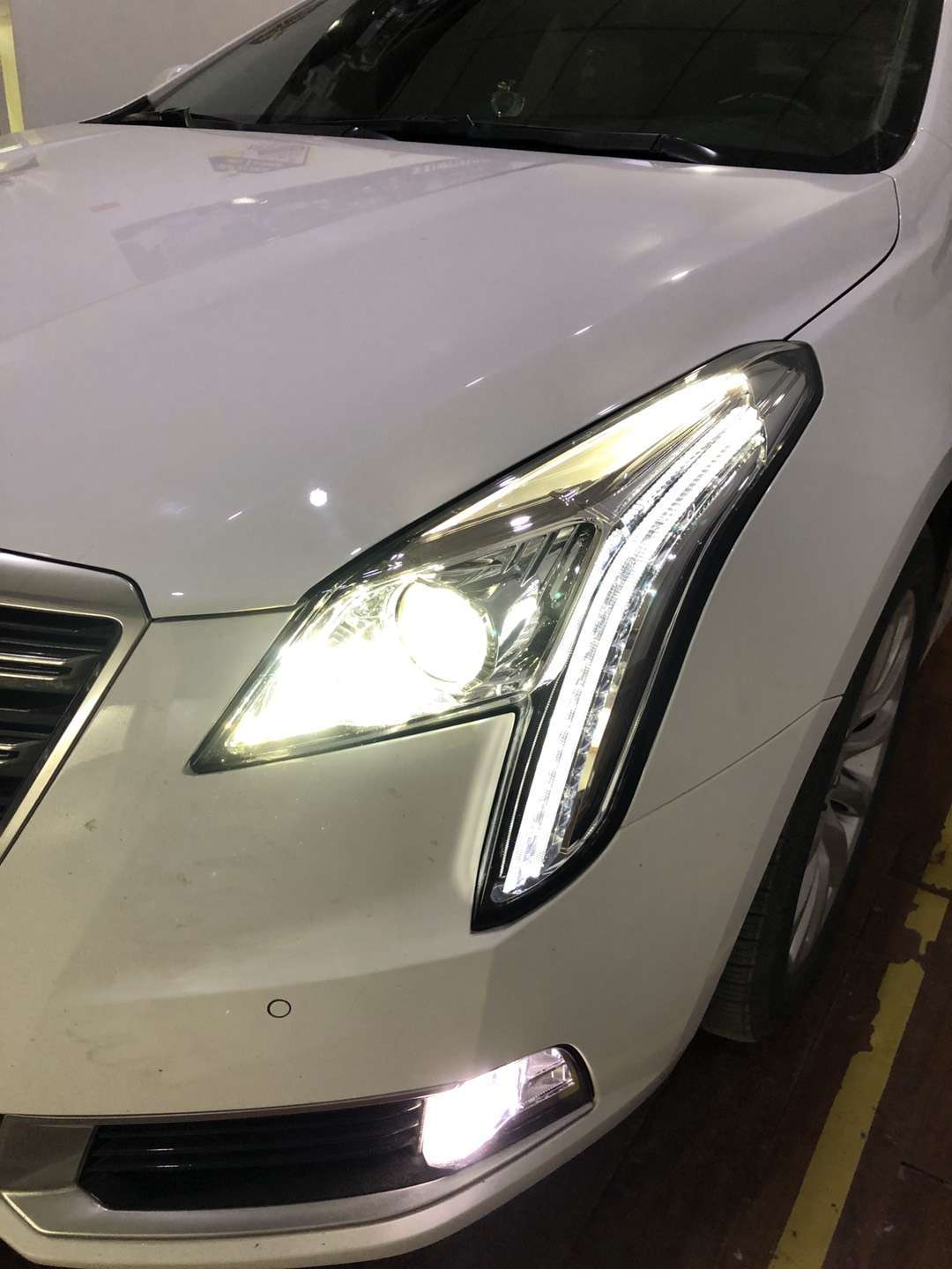 菏泽凯迪拉克xts改灯