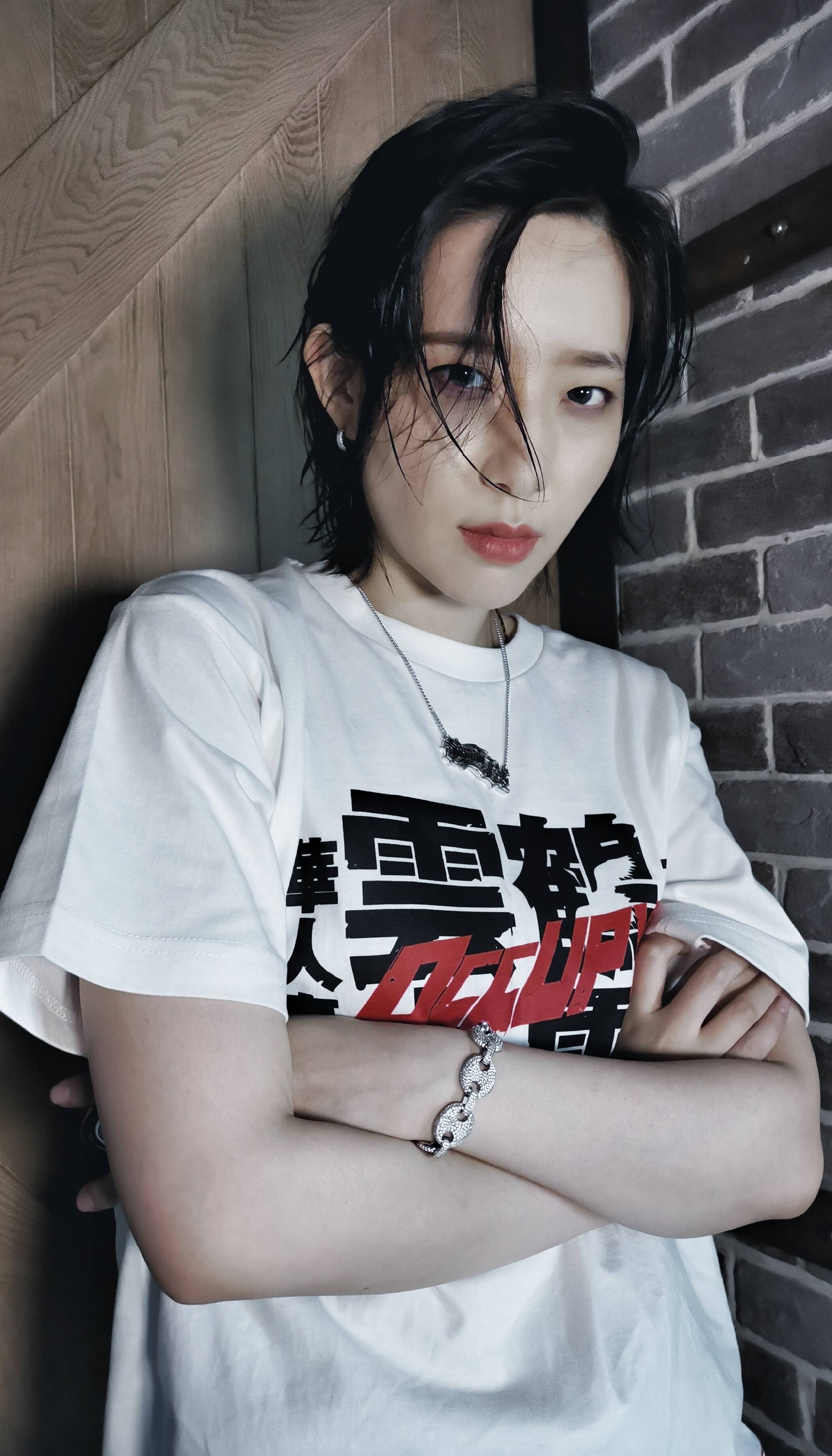 乘风破浪的姐姐全阵容官宣李斯丹妮酷帅来袭