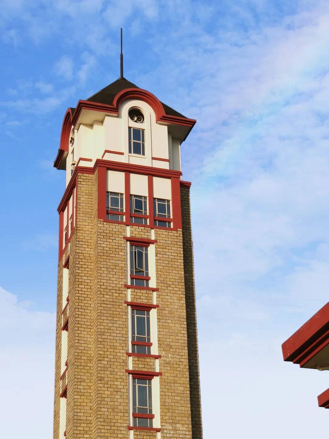 亮了4a风景搬进诗里成都东软学院让你大吃一惊