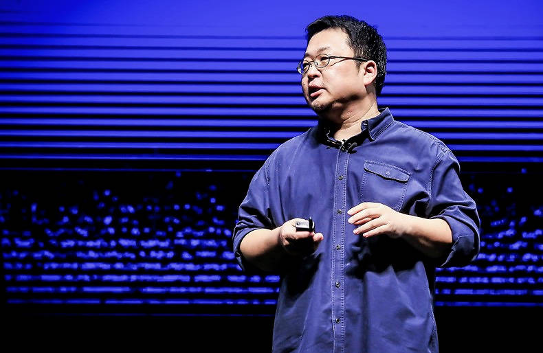 "行业冥灯"罗永浩逆风翻盘!不做韭菜,把自己打造成营销收割机