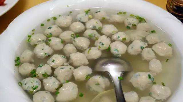 欣赏完平潭海上风光后,品尝海鲜美食大饱口福吧!_鱼丸