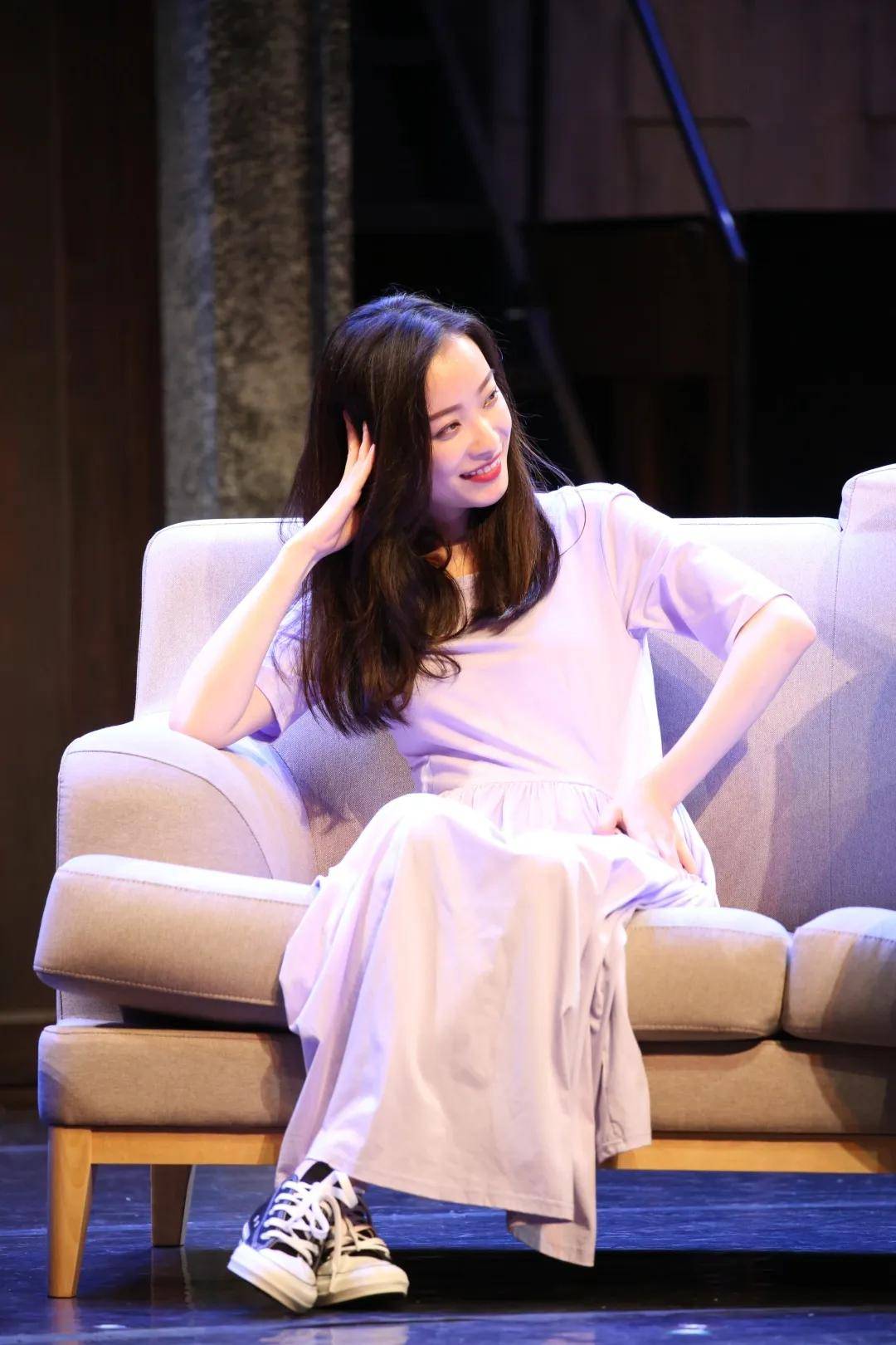 大牌宠儿倪妮会四种语言一路开挂美丽又有实力是怎样的体验