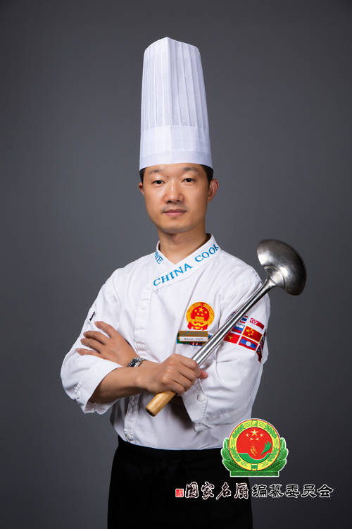 中国烹饪大师罗友华