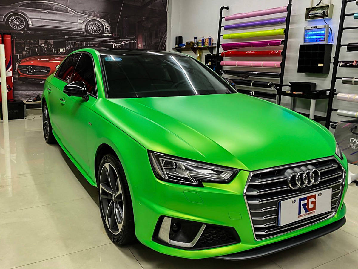 奥迪a4l车身改色电光苹果绿rg瑞集改色膜宁波江北加盟店出品
