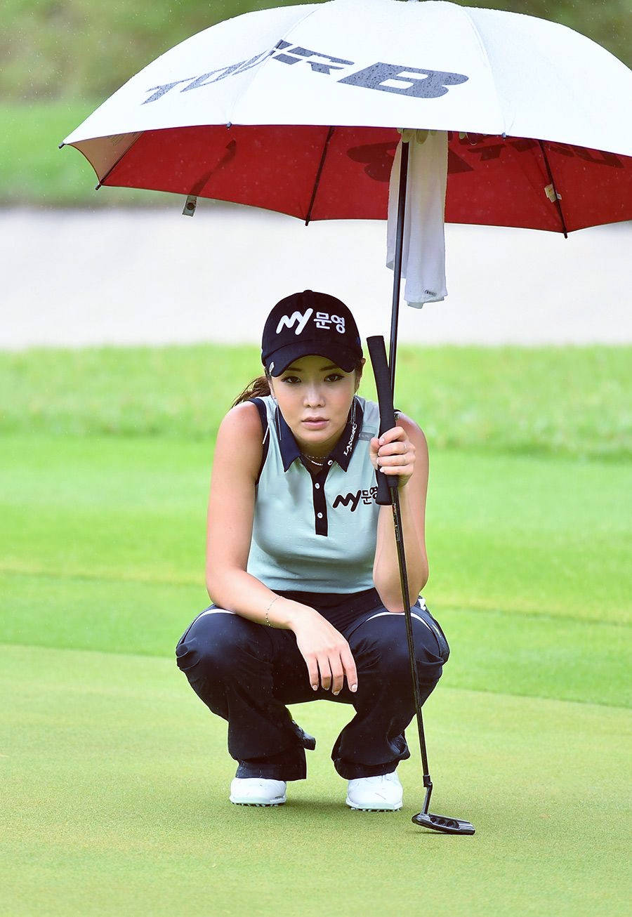 原创高尔夫女神安信爱:出道一年获得冠军,粉丝太热情反倒影响成绩