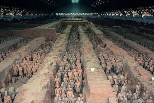 97年兵马俑灵异事件是怎么回事?盘点兵马俑的3次复活灵异事件-团团金服