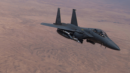 美军f15战机的老毛病又犯了