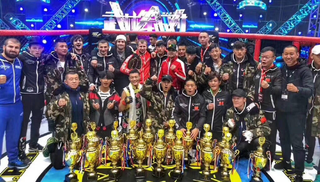 恩波格斗俱乐部组建民兵雪獒高原抗击队成为应急应战的精锐力量