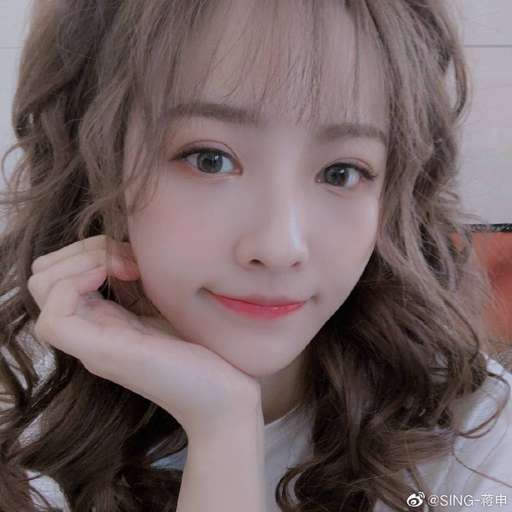 女团sing蒋申的图集