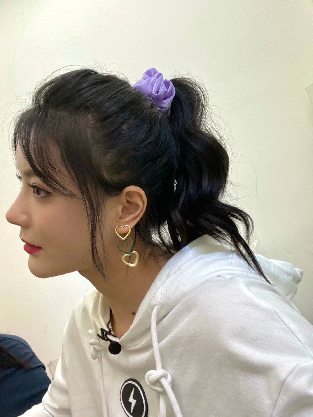 女团sing边丽的图集