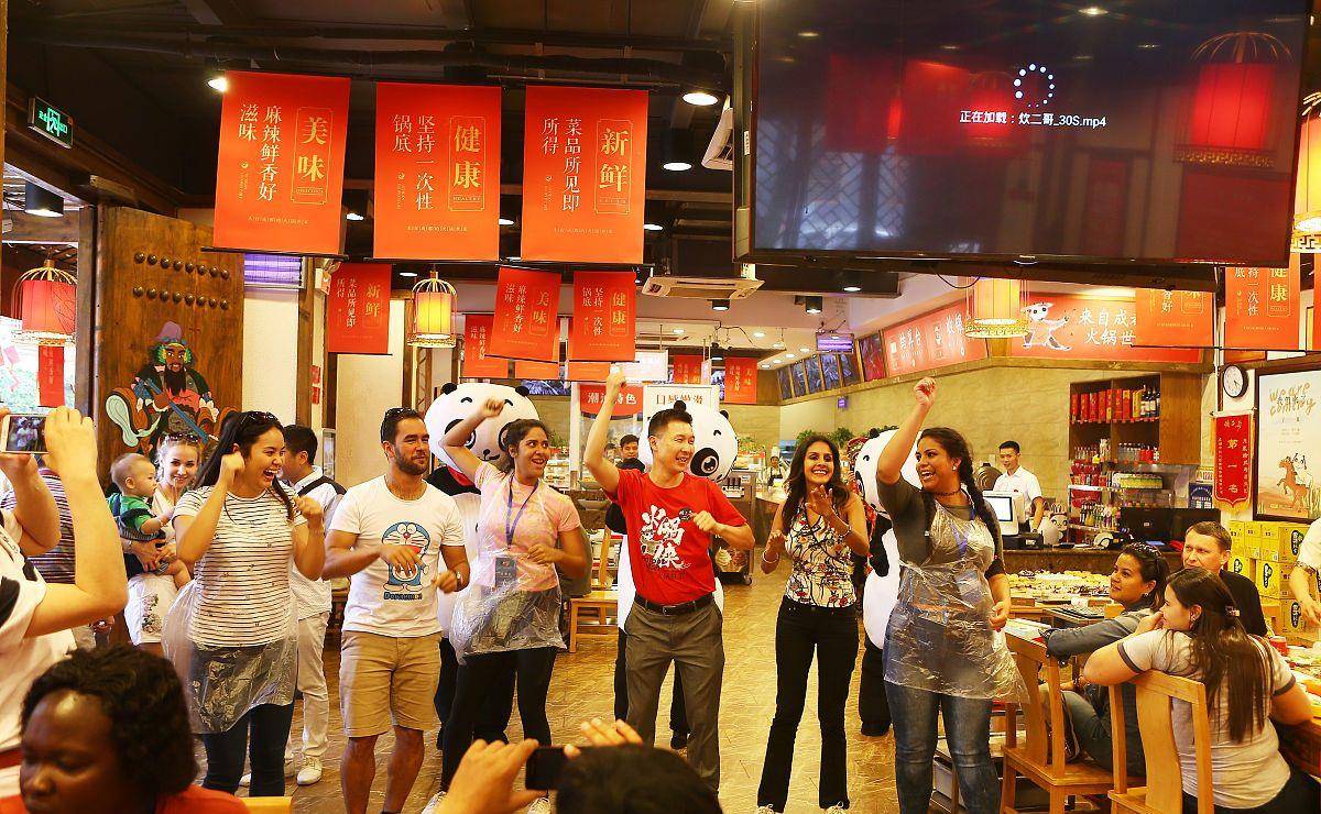 原创火锅店老板:终于懂了北京的半天生意,半年生意,半条街生意