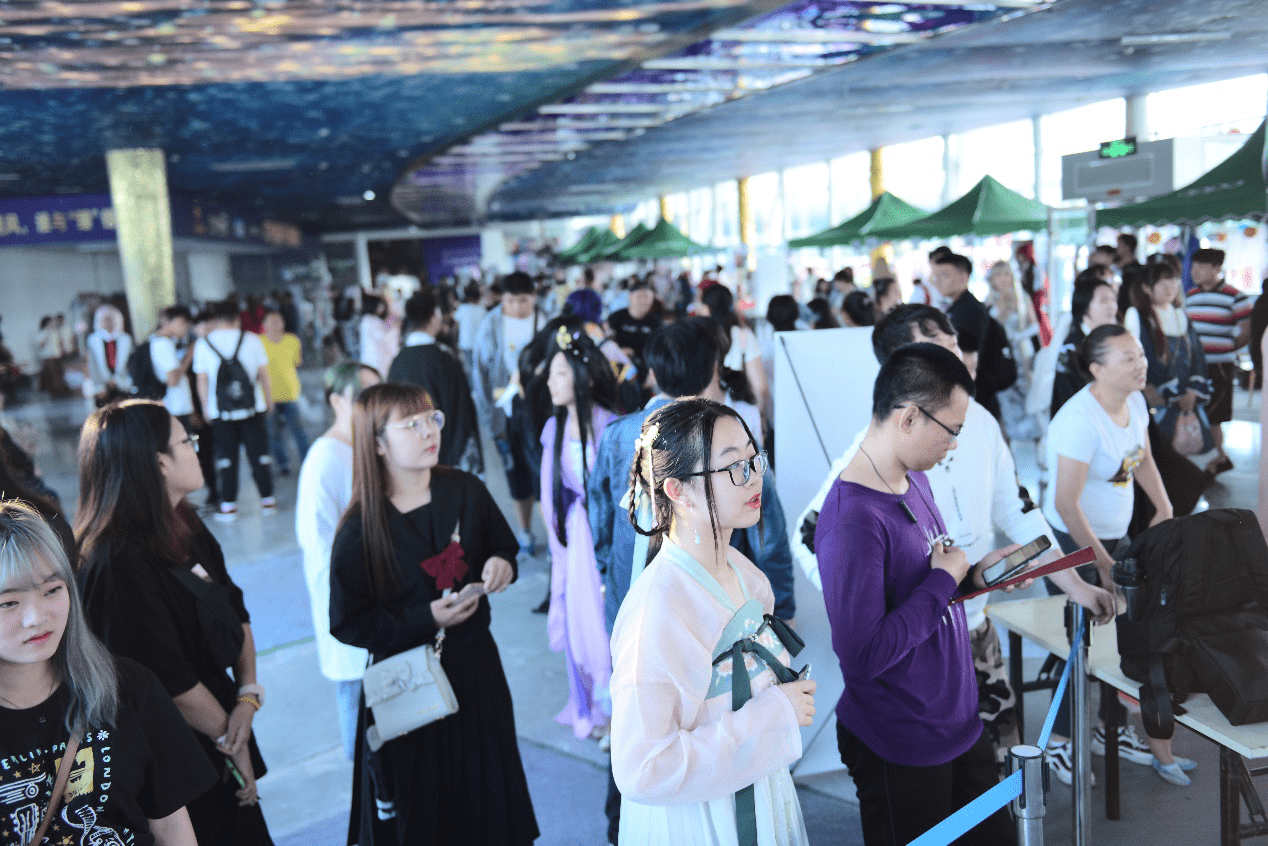 二次元世界空降西城红场?漫迷们有福了!_漫展