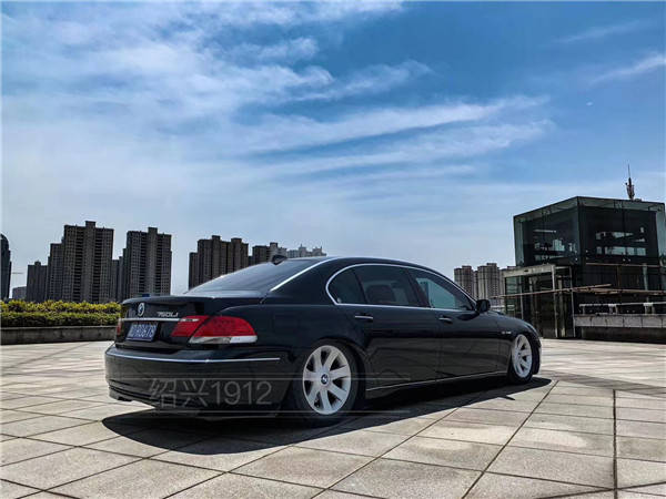 李洋讲述宝马e66改装airbft气动避震品牌四轮独立升降前后独立升降