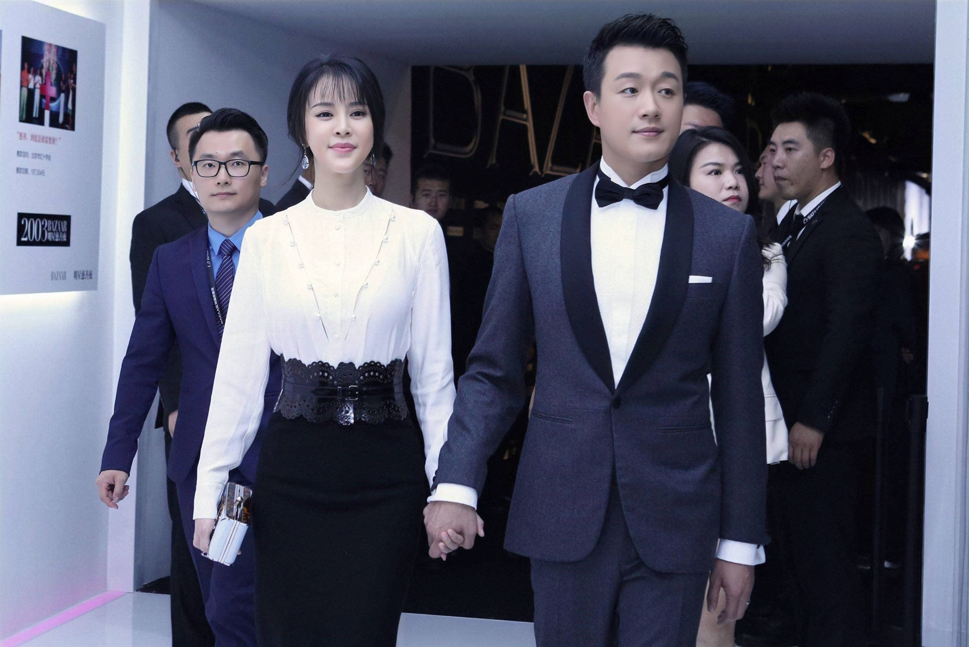 她嫁给自己的老师,婚后16年零绯闻,今43岁宛如24岁少女!_孙莉