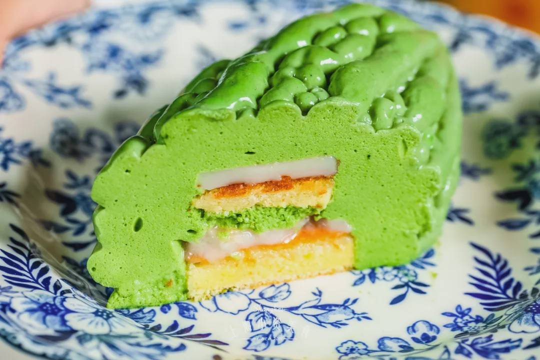 原创夏日必打卡网绿咖啡馆,超甜苦瓜蛋糕秒出圈!