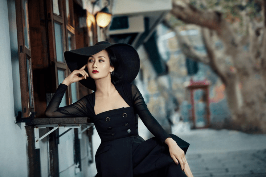 上海初恋文化传媒一起来看张翰的妈妈李颖专访