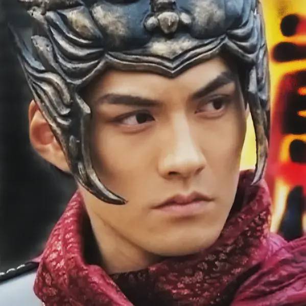 原创天涯四美之一钟汉良与谭松韵相差16岁的恋情官宣让人上头